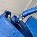 Louis Vuitton LV Women Capucines Mini Menthe Blue Goatskin Ostrich Leather Monogram Flower - Imagen 9