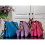 Louis Vuitton LV Women Coussin PM Handbag Light Purple Lambskin Zip Closure - immagine 13
