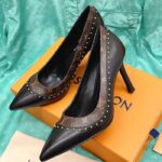 Louis Vuitton LV Women Signature Pump Black Calf Leather Patent Monogram Canvas 9.5 Cm Heel - Image 7