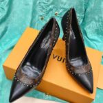 Louis Vuitton LV Women Signature Pump Black Calf Leather Patent Monogram Canvas 9.5 Cm Heel - Image 3