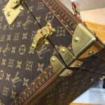 Louis Vuitton Unisex Coffret Tresor 24 Monogram Canvas Microfiber Lining Golden Brass - Bild 6
