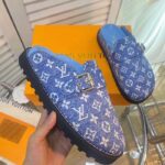Louis Vuitton Women LV Cosy Flat Comfort Clog Blue Monogram Denim Adjustable Strap - Bild 6