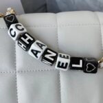 Chanel Women CC Small Flap Bag Grained Calfskin Gold Tone Metal White - Bild 13