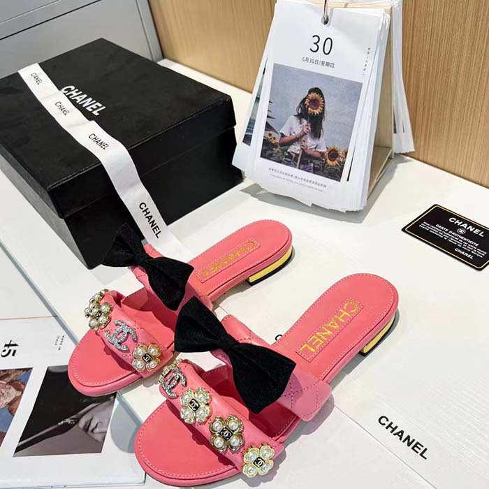Chanel Women Mules Lambskin Pink Black 1.5 Cm Heel (3)