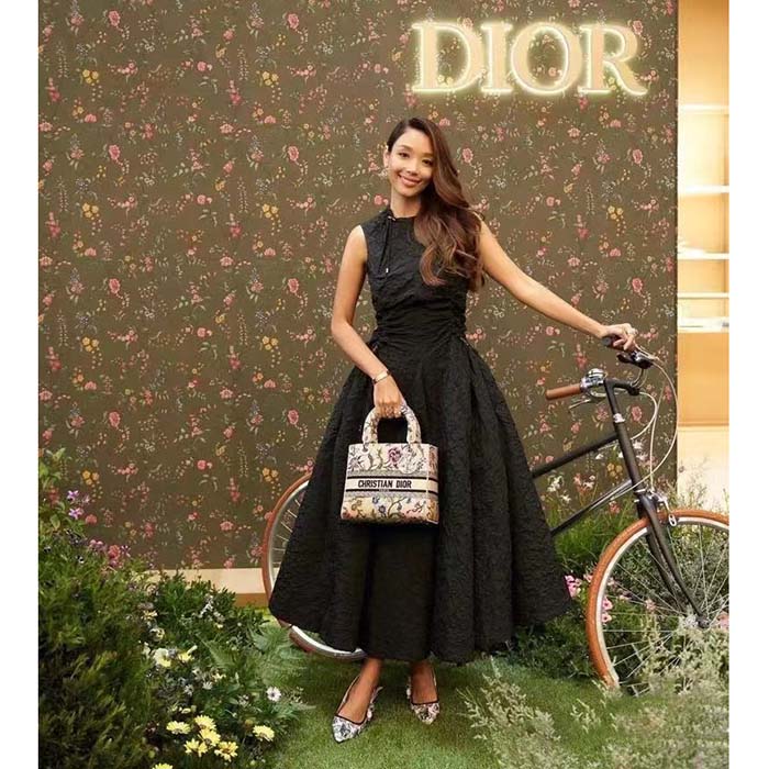 Dior Women CD Medium Lady D-Lite Bag Multicolor Raffia Embroidered Petites Fleurs (14)