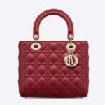 Sac Lady Dior CD Medium Femme en cuir d'agneau Cannage rouge cerise