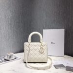 Dior Women CD Medium Lady Dior Bag Latte Cannage Lambskin - immagine 2