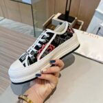 Dior Women Shoes CD Walk'N'Dior Sneaker Black Multicolor Cotton Embroidered Petites Fleurs - immagine 6