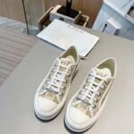 Dior Women Shoes CD Walk'N'Dior Sneaker White Cotton Embroidered Jardin D'Hiver Motif - Imagen 4