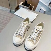 Dior Women Shoes CD Walk’N’Dior Sneaker White Cotton Embroidered Jardin D’Hiver Motif