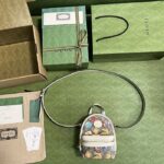 Gucci Unisex Animal Print Multi-Function Bag Beige Ebony GG Supreme Canvas - immagine 8