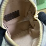 Gucci Unisex Coin Purse Double G Strawberry Beige Ebony GG Supreme Canvas - Image 9