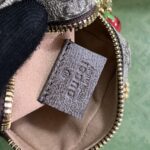 Gucci Unisex Coin Purse Double G Strawberry Beige Ebony GG Supreme Canvas - Image 10