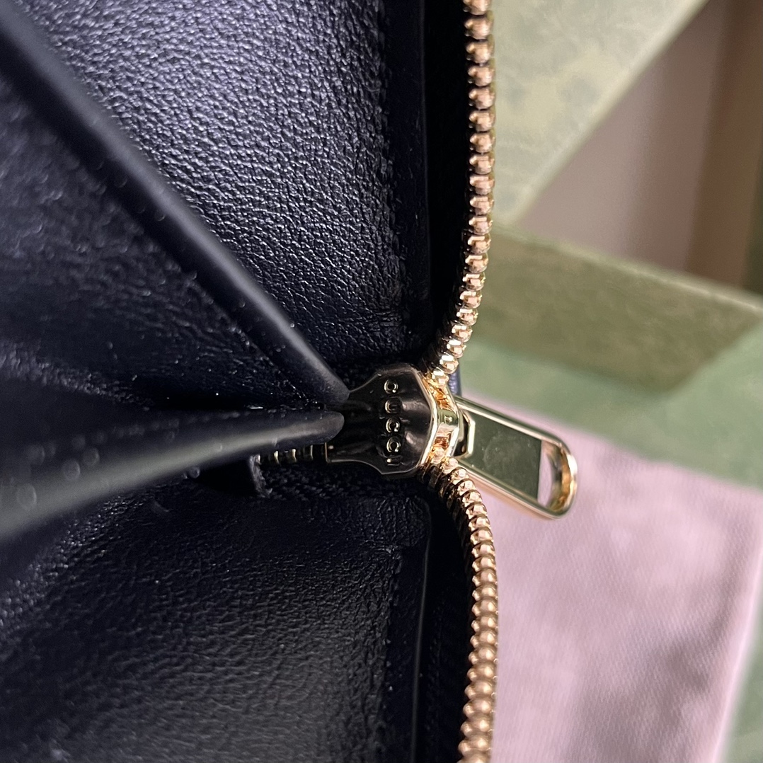 Gucci Unisex GG Blondie Zip Around Wallet Black Leather Round Interlocking G (4)