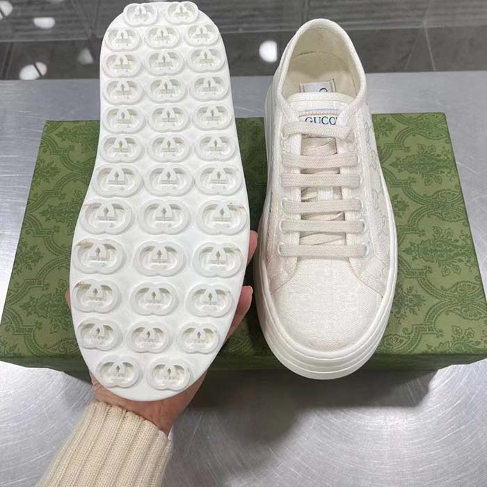 Gucci Unisex GG Sneaker White Original GG Canvas Flat Interlocking G 5 Cm Heel (6)