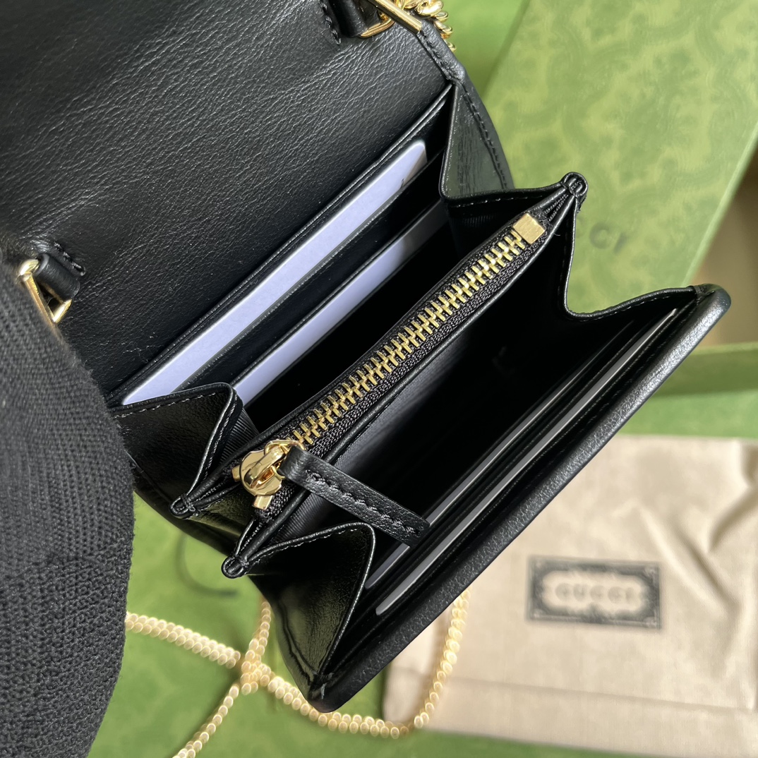 Gucci Women GG Blondie Medium Chain Wallet Black Leather Round Interlocking G (11)