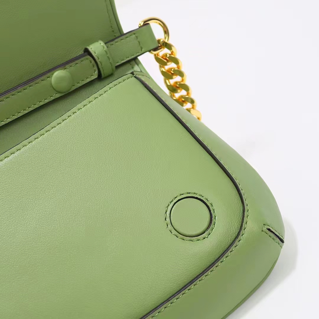 Gucci Women GG Blondie Shoulder Bag Green Leather Round Interlocking G (4)