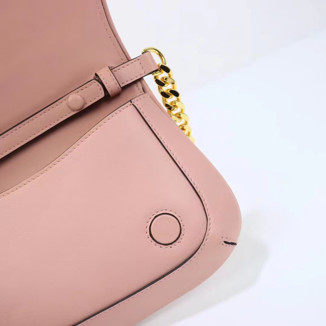 Gucci Women GG Blondie Shoulder Bag Light Pink Leather Round Interlocking G (2)