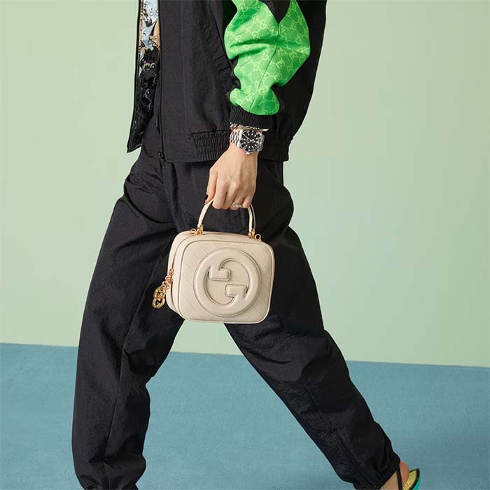 Gucci Women GG Blondie Top Handle Bag White Leather Round Interlocking G (1)