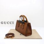 Gucci Women GG Diana Small Shoulder Bag Brown Leather Double G - Bild 7