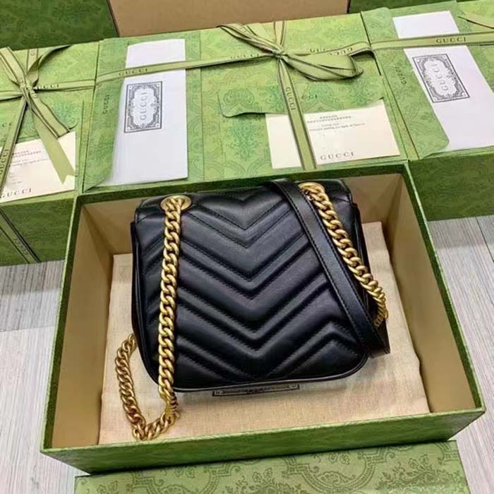 Gucci Women GG Marmont Matelassé Mini Shoulder Bag Black Chevron Leather (12)