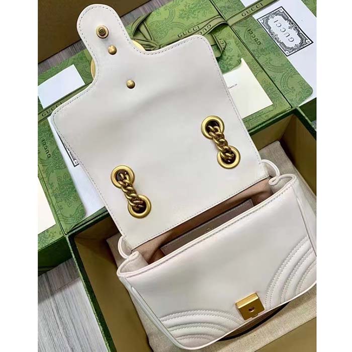 Gucci Women GG Marmont Matelassé Mini Shoulder Bag White Chevron Leather (3)
