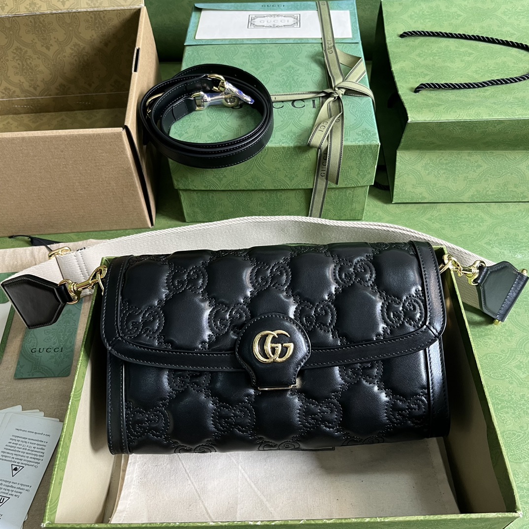 Gucci Women GG Matelassé Small Bag Black Double G (6)
