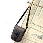 Louis Vuitton LV Unisex Archy Messenger PM Bag Monogram Macassar Coated Canvas – Bild 2