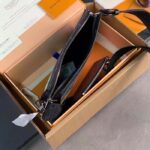 Louis Vuitton LV Unisex LV x YK Gaston Wearable Wallet Monogram Eclipse Reverse Coated Canvas – Bild 9