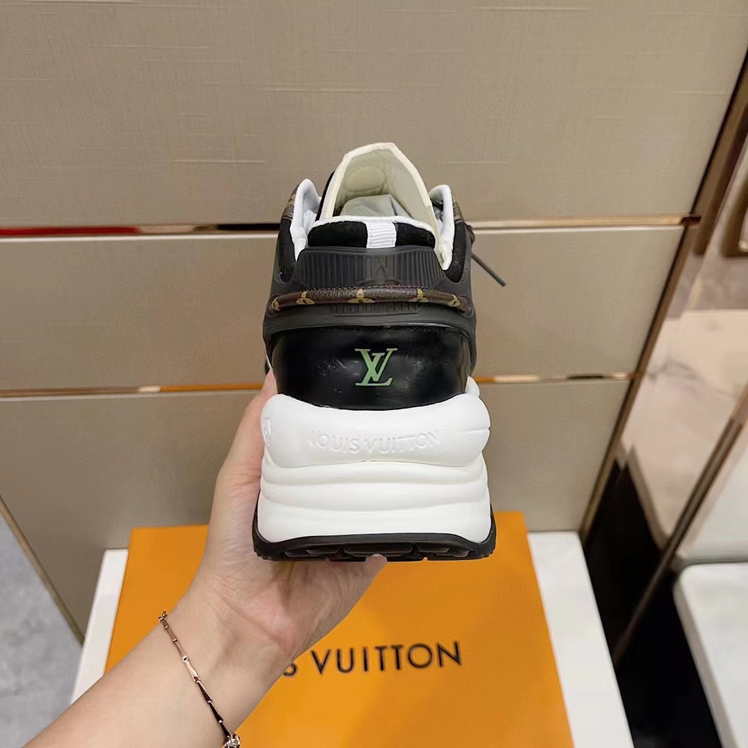 Louis Vuitton LV Unisex Run 55 Sneaker White Mix Materials Lifted Rubber Outsole (9)