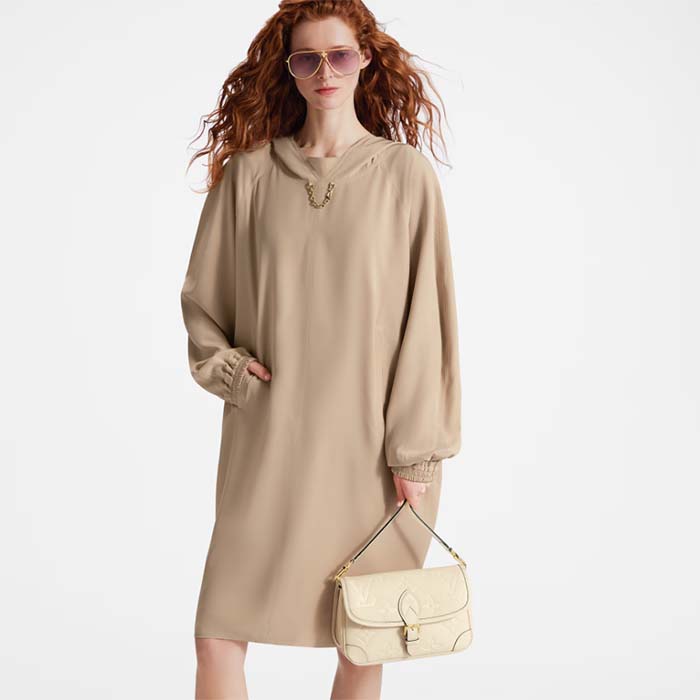 Louis Vuitton LV Women Diane Crème Beige Embossed Supple Grained Cowhide Leather (3)