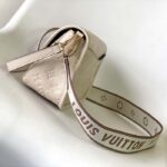 Louis Vuitton LV Women Diane Crème Beige Embossed Supple Grained Cowhide Leather – Bild 5