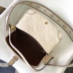 Louis Vuitton LV Women Diane Crème Beige Embossed Supple Grained Cowhide Leather – Bild 6