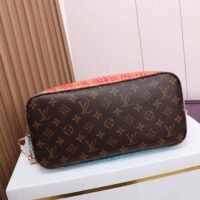 Louis Vuitton Unisex LV x YK Neverfull MM Monogram Coated Canvas Pumpkin Print (1)