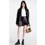 Louis Vuitton Unisex LVxYK Side Trunk Monogram Coated Canvas 3D Painted Dots Print – Bild 12