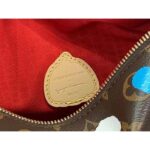 Louis Vuitton Unisex LVxYK Side Trunk Monogram Coated Canvas 3D Painted Dots Print – Bild 8