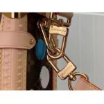 Louis Vuitton Unisex LVxYK Side Trunk Monogram Coated Canvas 3D Painted Dots Print – Bild 10