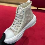 Louis Vuitton Women LV Squad Sneaker Boot Beige Monogram Denim Circle Double Laces - immagine 6