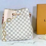 Louis Vuitton Women NeoNoé MM Bucket Bag Damier Azur Coated Canvas - Image 5
