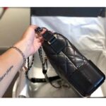 Chanel CC Gabrielle Hobo Medium Bag Black Goatskin Gold Silver-Tone Metal - immagine 7