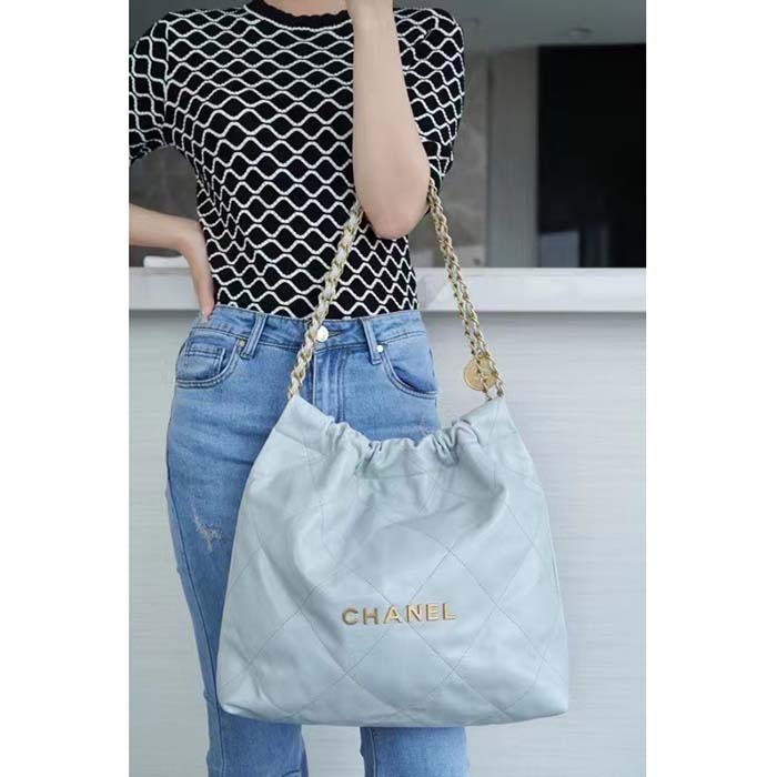 Chanel Women CC 22 Handbag Shiny Calfskin & Gold-Tone Metal Light Blue (8)