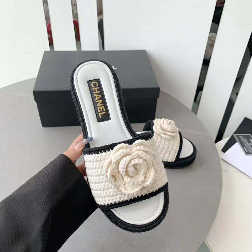 Chanel Women Mules Crochet Ivory and Black 0.5 cm Heel-White (4)