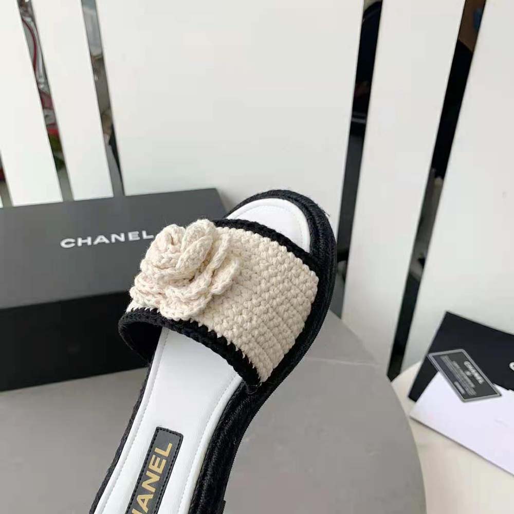Chanel Women Mules Crochet Ivory and Black 0.5 cm Heel-White (7)