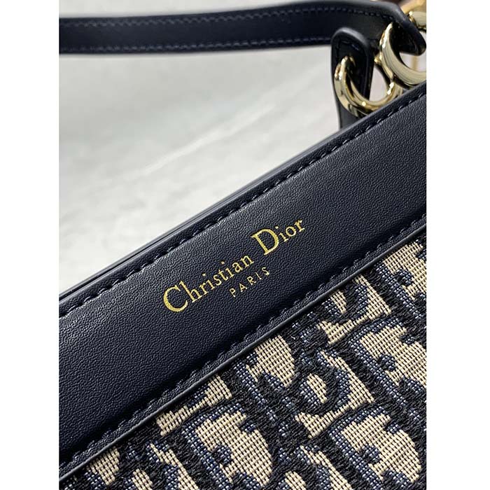 Dior Women CD Medium Dior Key Bag Blue Dior Oblique Jacquard (5)