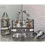 Dior Women CD Medium Lady D-Lite Bag White Black Plan De Paris Embroidery – Bild 3