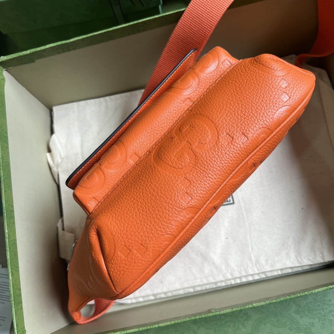 Gucci Unisex GG Jumbo GG Belt Bag Orange Leather Zip Closure (11)
