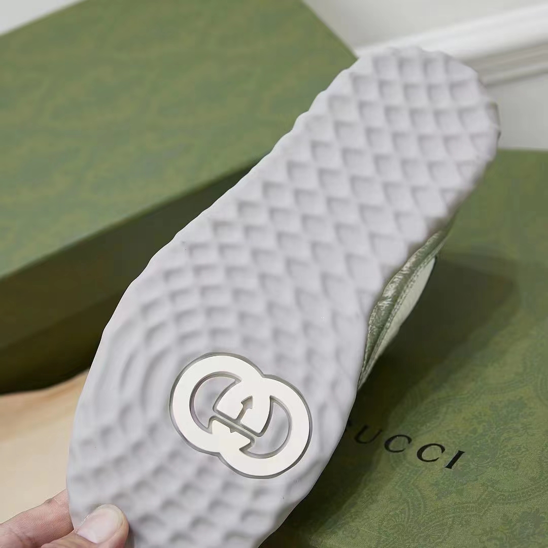 Gucci Unisex GG MAC80 Sneaker Metallic Silver Leather Round Toe Rubber Flat (9)