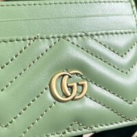 Gucci Unisex GG Marmont Matelassé Card Case Sage Green Chevron Leather (1)