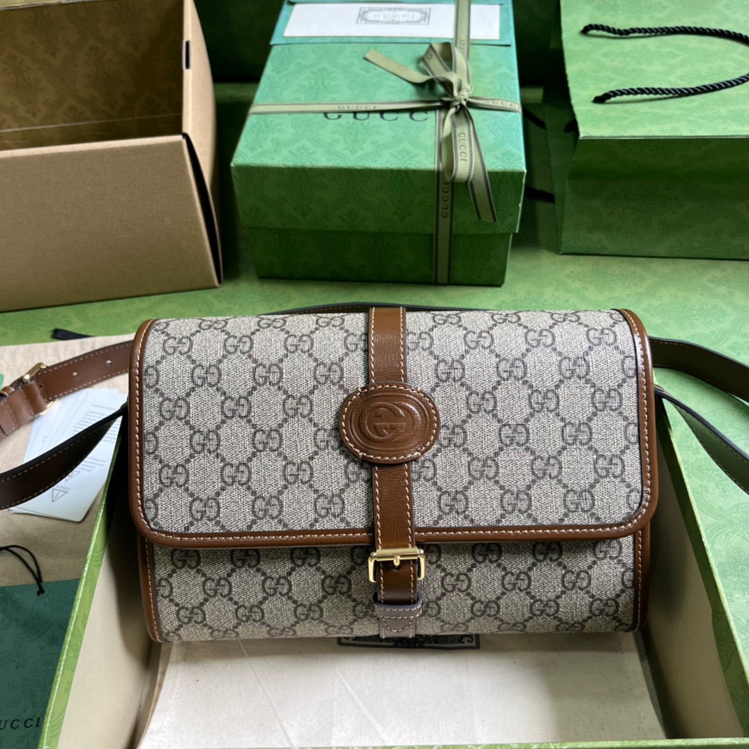 Gucci Unisex Messenger Bag Interlocking G Beige Ebony GG Supreme Canvas Leather (3)
