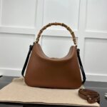 Gucci Women Diana Medium Shoulder Bag Cuir Leather Double G - Bild 2